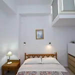 Karboni Gasthof Mykonos Town