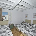 Gasthuis Karboni