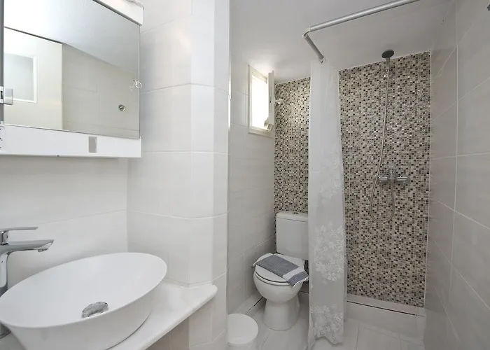 בית הארחה Karboni *